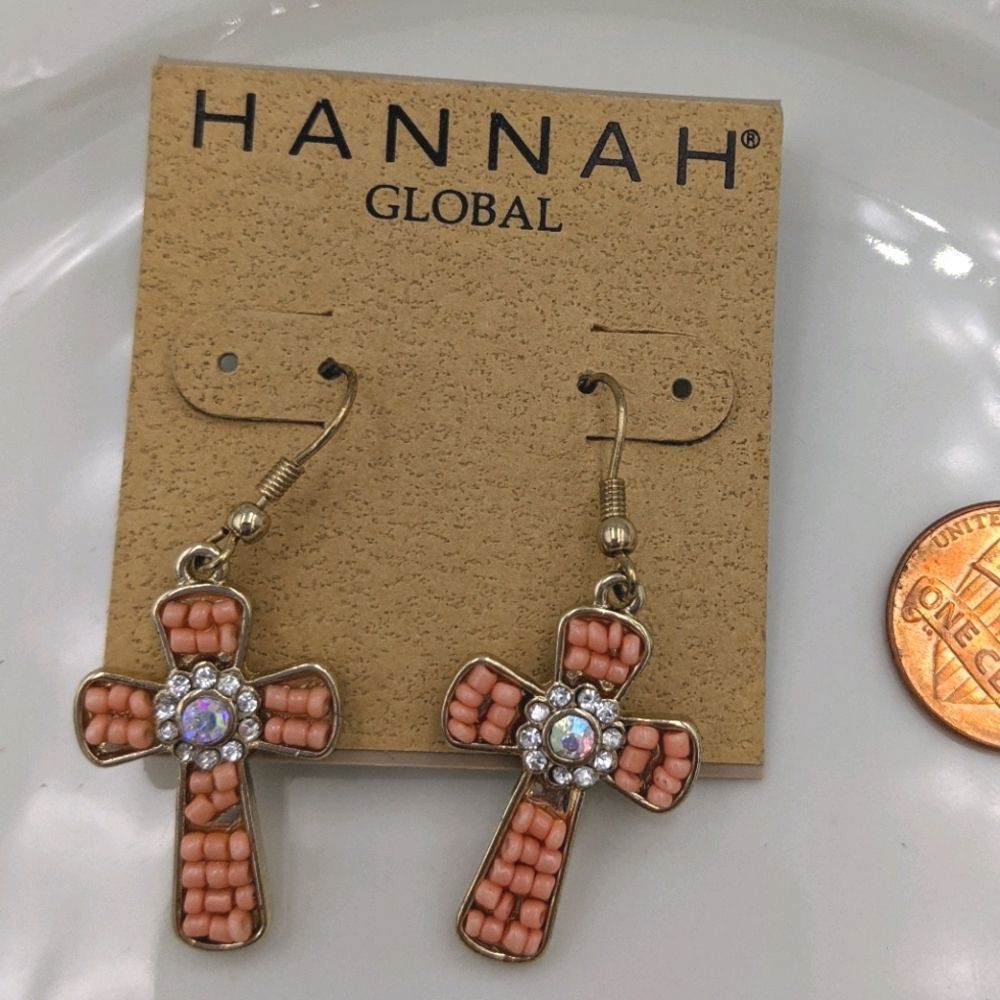 ✨3 for 25✨Hannah Global Coral Beaded Cross Earring